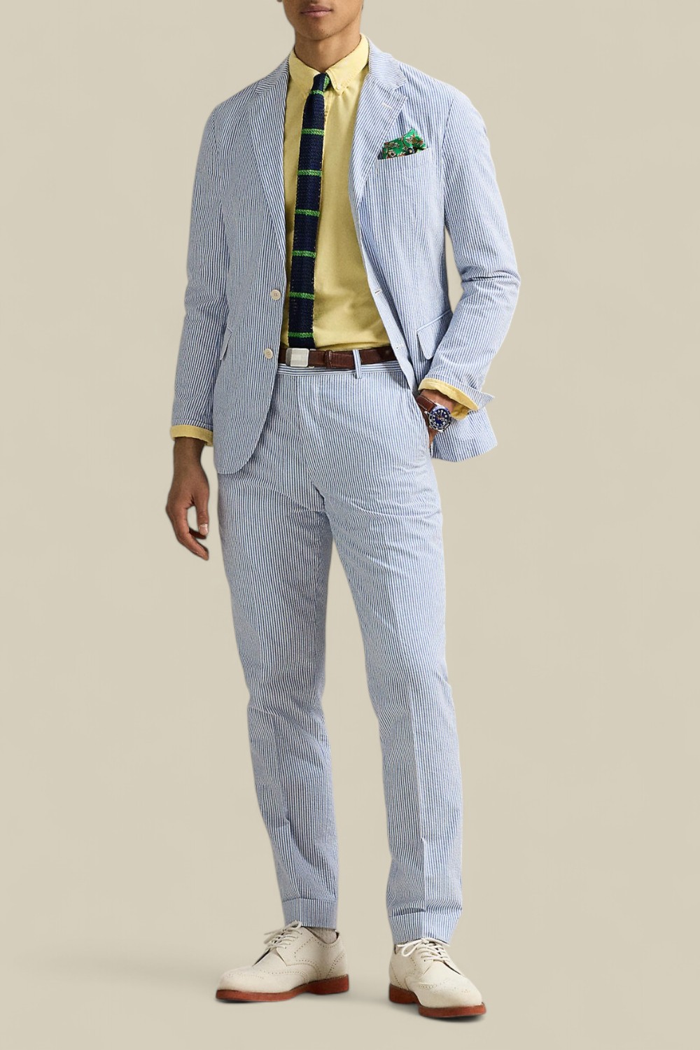 תמונת כל הלוק של חולצת כפתורים  ארוכה